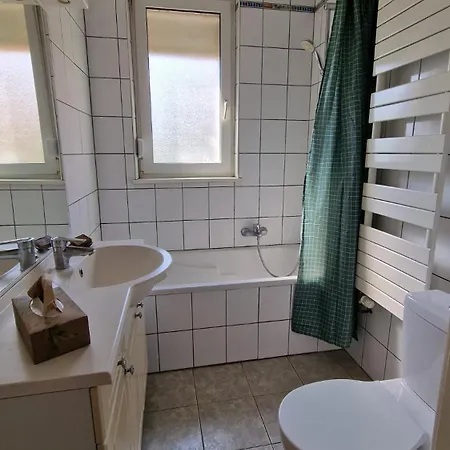 Spacieux Proche Centre-ville Apartment *